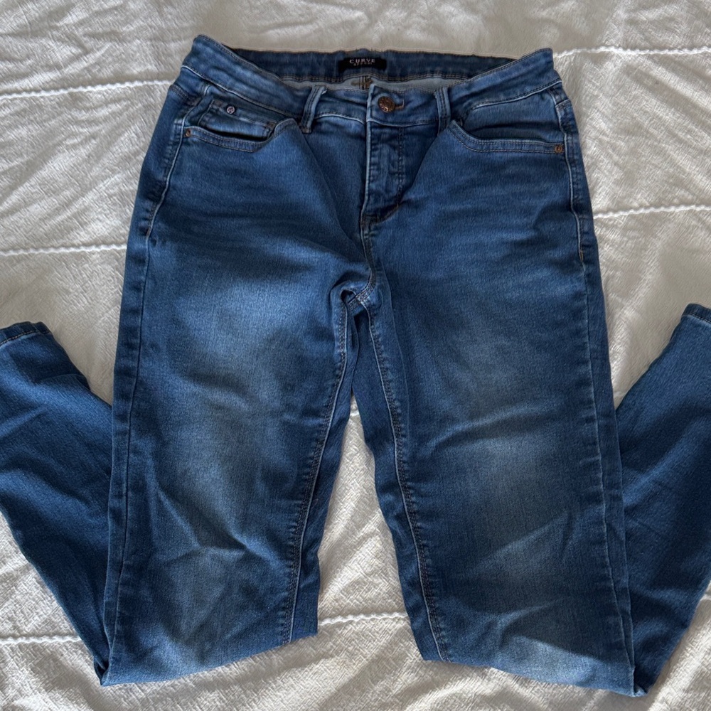 GAP Women's Classic Blue Skinny Jeans